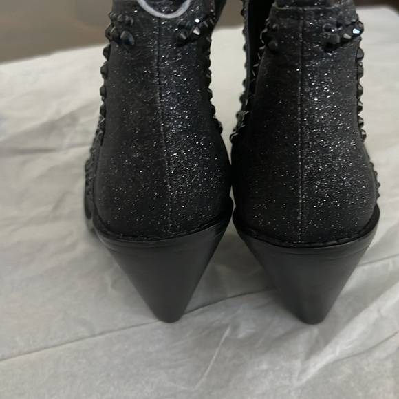 Gianni Bini Brees Rhinestone Metallic Western Booties - Picture 3 of 11